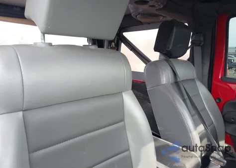 2009 Jeep Wrangler X из США, поврежденный, VIN 1J4FA24129L716085